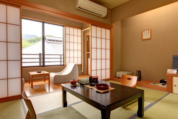 (RYOKAN) Johnnobi Onsen Johnnobi Village Manzairaku (Tokamachi-shi)